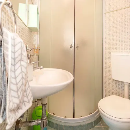 Mediterranean Korina *